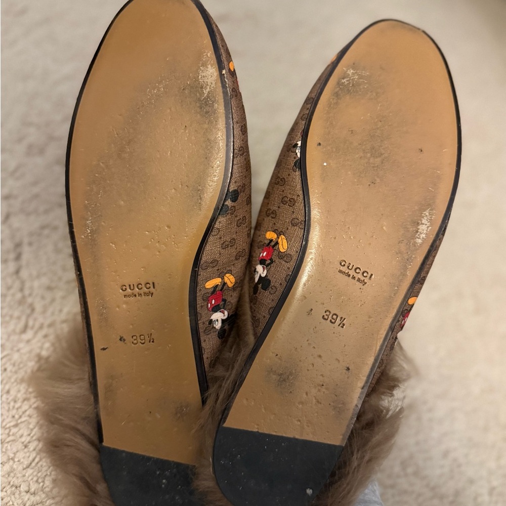 Gucci x Disney Loafer Mules - Picture 3 of 4